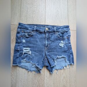 American Eagle Next Level Stretch Distressed Jean Short Mid Rise